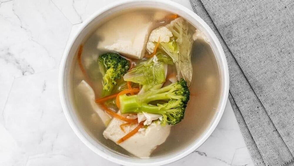 Tofu and Seasonal Vegetable Soup
