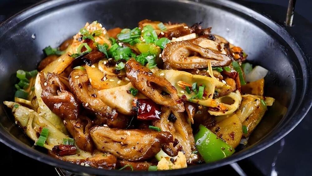 Dry Pot Pork Intestines (spicy)